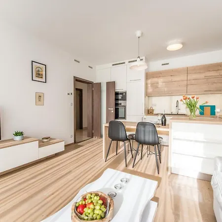 Mozart Central Apartments With Garage Prague Exterior photo
